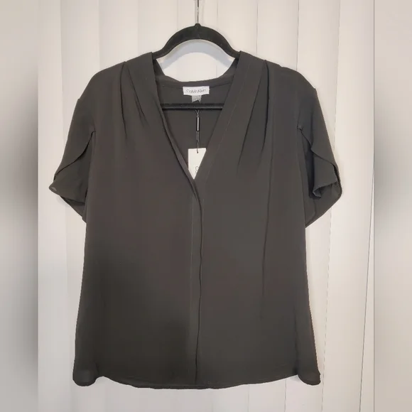 NWT Calvin Klein Black V neck blouse size XL - Picture 1 of 3